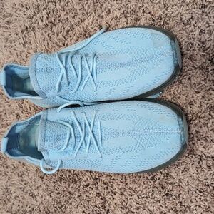 Women's Pony tennis shoes